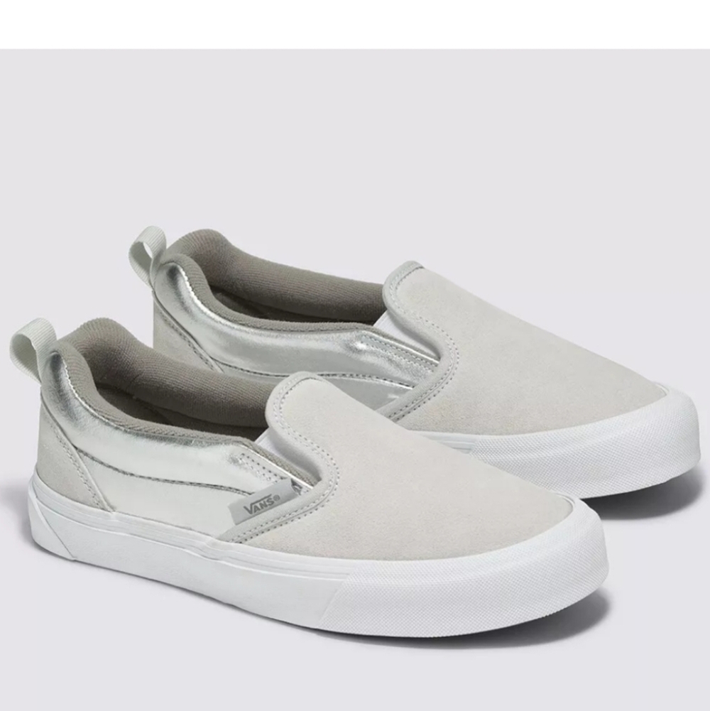 Vans Knu Slip Metallic Silver Silver/True White Sneakers Slip-On Shoes Size 6
